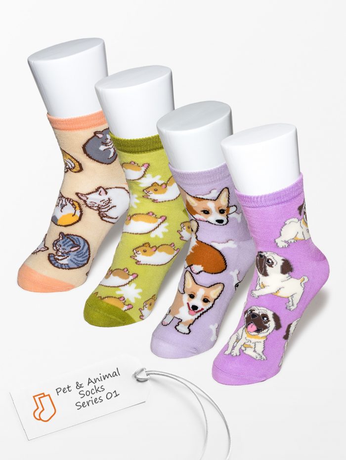 ペットラバーズ商品紹介、一日うきうきするパグ、コーギー、ハムスター、猫の靴下